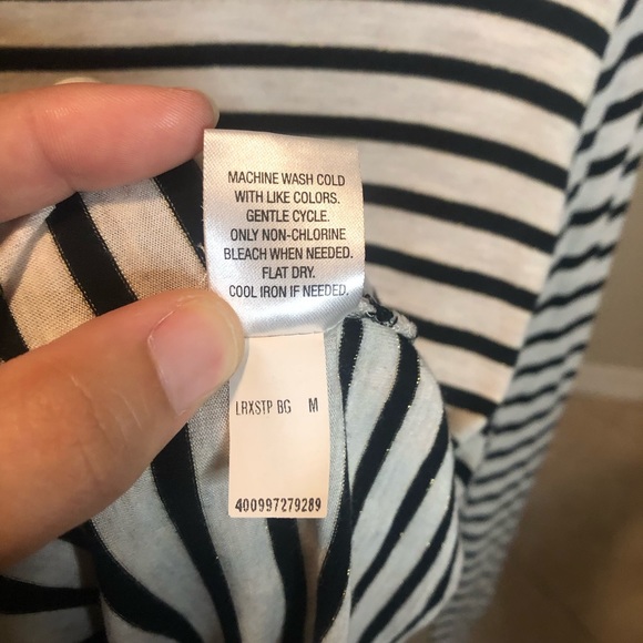 Apt 9 M Modern Essentials Crewneck Top - Picture 6 of 6